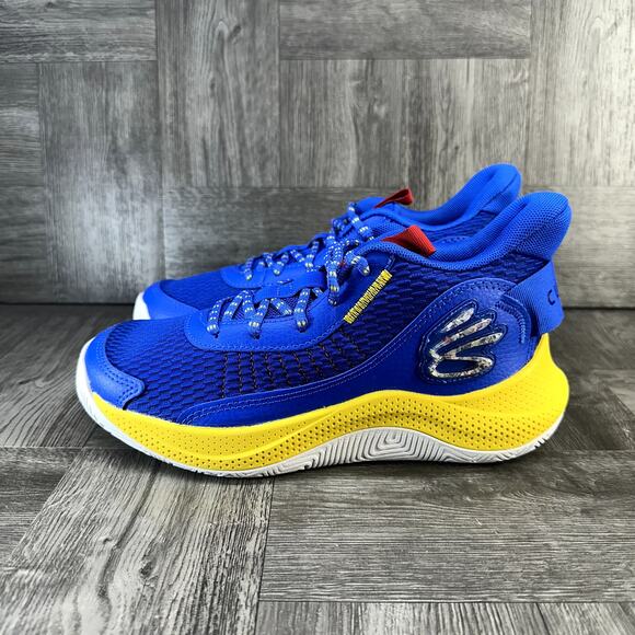 Buy (Grade School) Under Armour Curry 3Z7  Under Armour Curry 3Z7 Youth 5Y Blue Yellow Basketball 3026623-400
